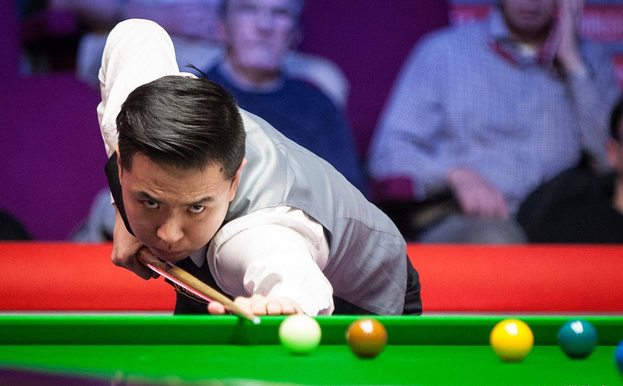 本场比赛中, 尔逊正在努, 比赛日