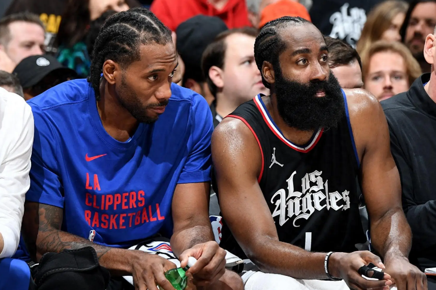 万美元全队, AlBVS, TOb 万美元全队, AlBVS, TOb